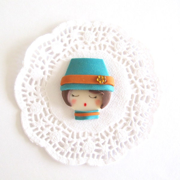 Brooch Lulú, Polymer clay brooch, Buttons Pins, Gift for woman, fimo face brooch, gift for friends, best friend pressent, christmas gift