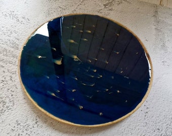 Resin tray Epoxy navy blue and gold plate Wood base