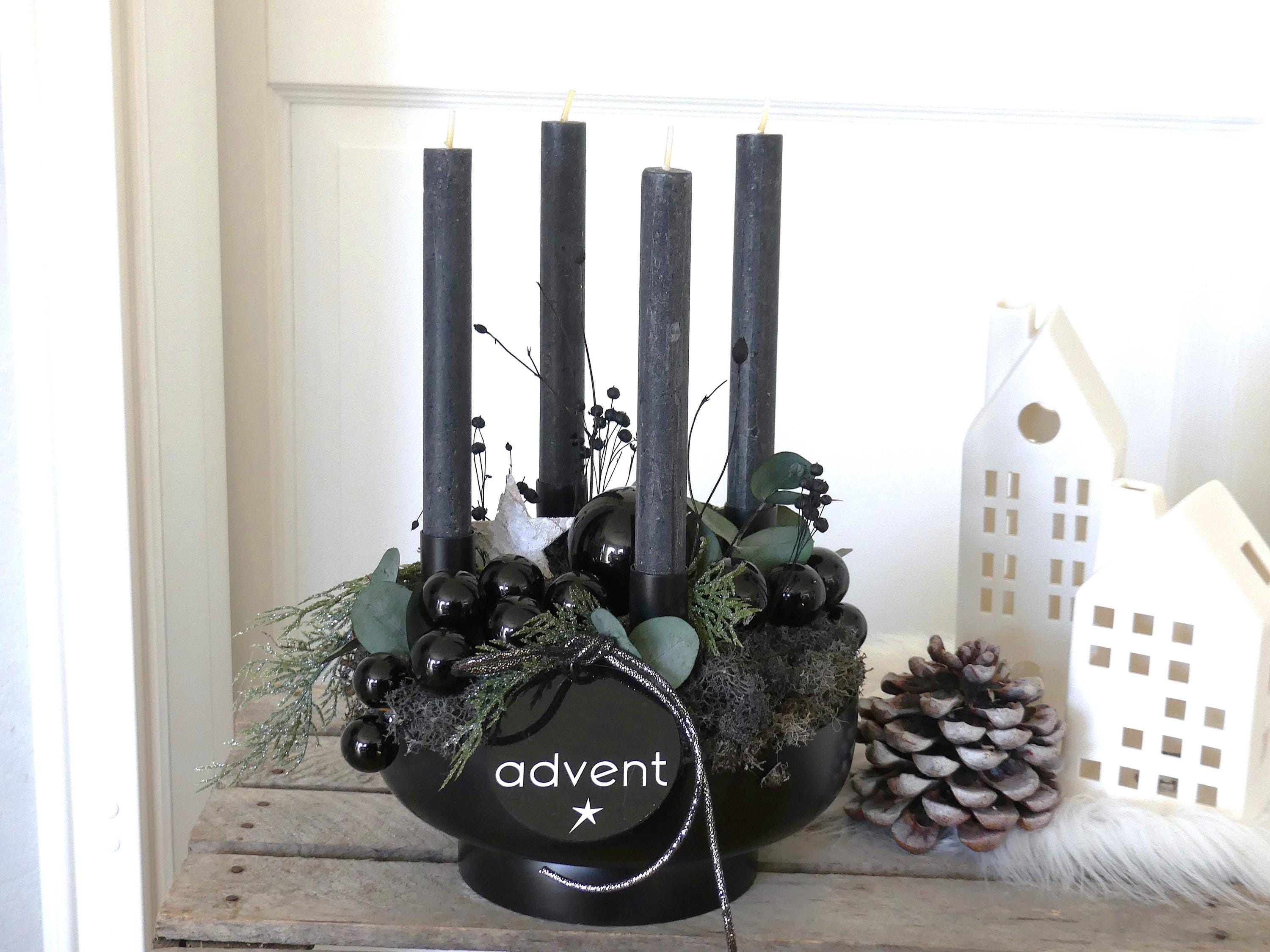 Adventskranz ** BLACK BEAUTY ** haltbarer Weihnachtskranz * Adventskranz modern schwarz eukalyptus