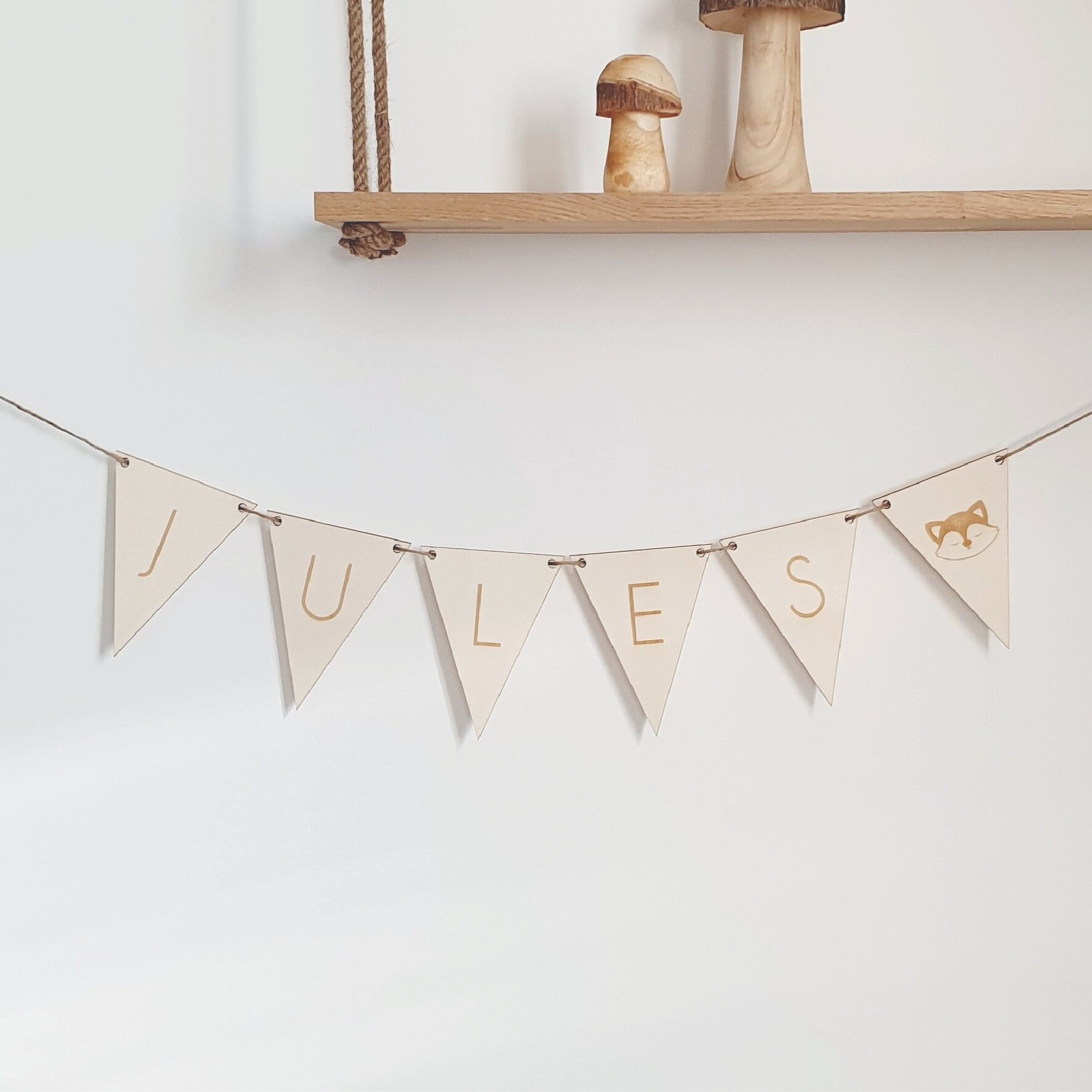 Guirlande en Bois - Fanion Au Choix