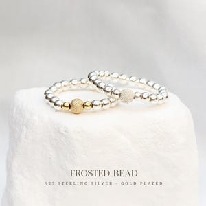 Silberperlen Ring 3mm Sterling Silber / 18 kt vergoldet Elastischer Ring, Stretchring stapelbar