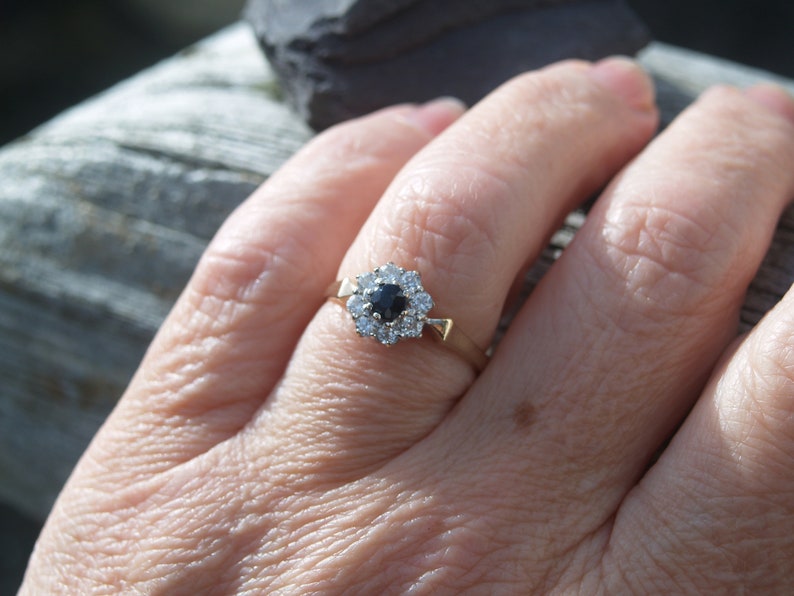 Vintage 9ct Gold Sapphire & Cubic Zirconia Cluster Ring Size O 1/2 or 7 1/2 US Full Hallmarks London 1989. image 4