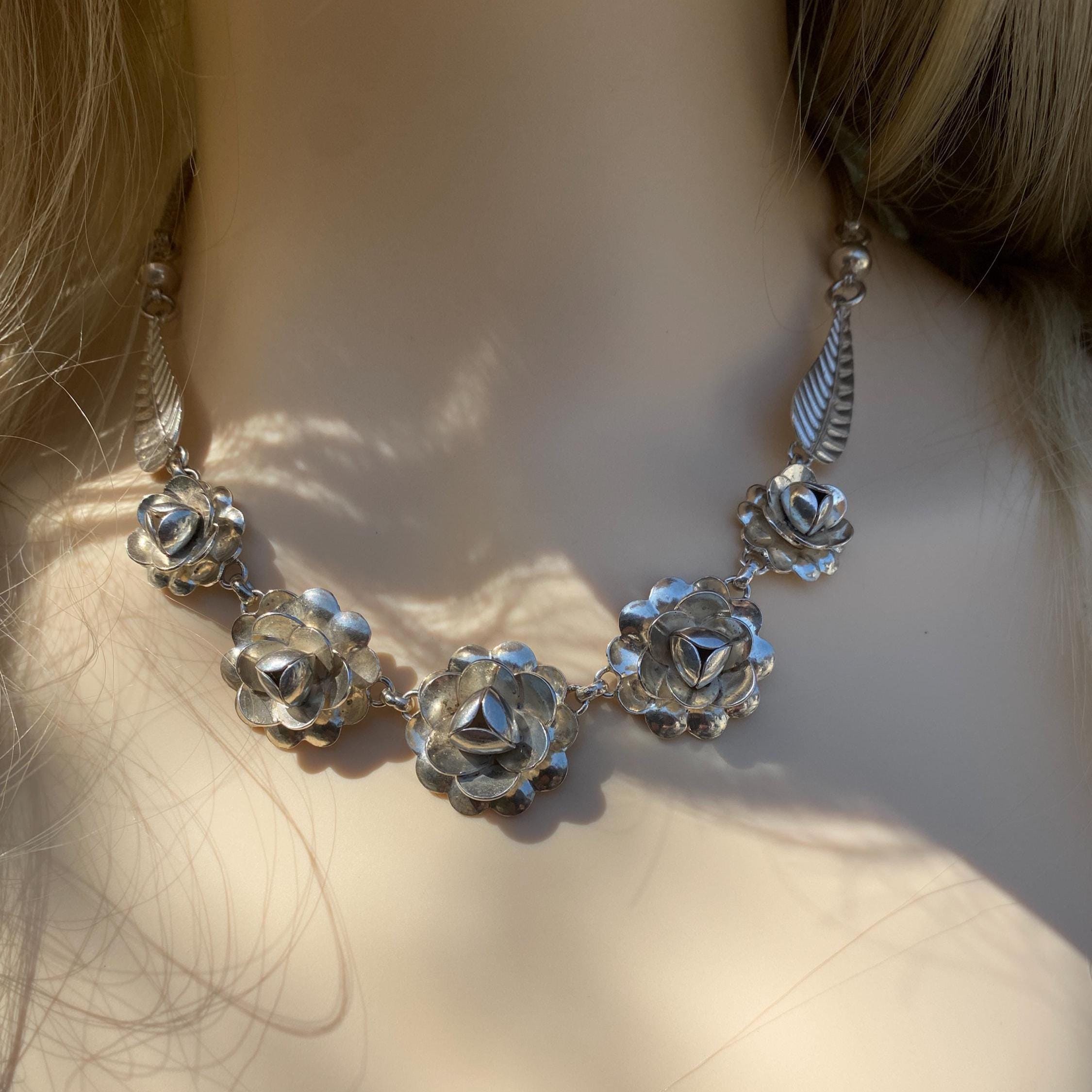 Vintage Silver Rose Necklace Heavy Quality.