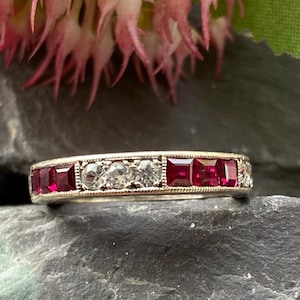 Art Deco 9ct Ruby & White Sapphire Eternity Ring - Size K 1/2