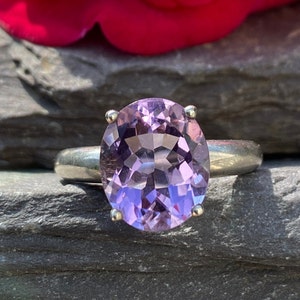Vintage Sterling Silver & Amethyst Ring Size Q or 8 1/4 US.