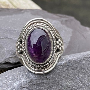 Vintage Sterling Silber Amethyst Ring Größe P 1/2 oder 8 (US) gestempelt 925.