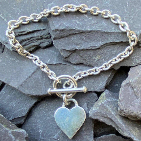 Bracciale con chiusura commemorativa in argento sterling con stampa - Con ciondolo a forma di crocifisso con grande cuore e zirconi cubici - Italia