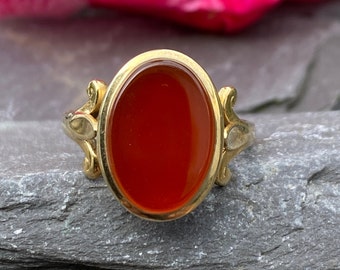 Vintage 9ct Gold Signet Ring Set With Carnelian Size M 1/2 or 6 3/4 US.