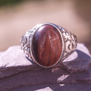 Vintage Sterling Silver & Tigers Eye Quartz Ring Size T 1/2 or 10 US.
