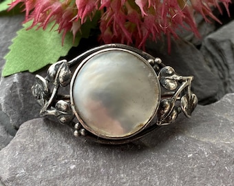 Pasador para bufanda de estilo antiguo Arts & Crafts.