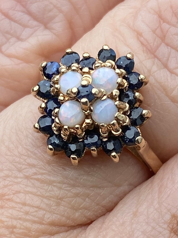9ct Gold Opal and Sapphire Cluster Ring Size K 1/… - image 4