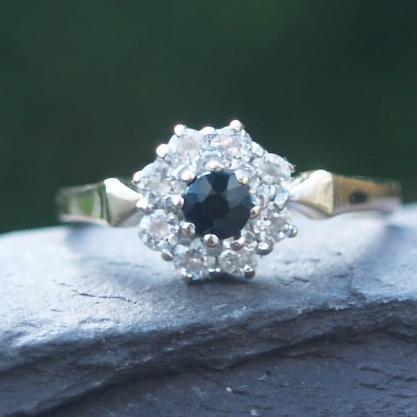 Vintage 9ct Gold Sapphire & Cubic Zirconia Cluster Ring Size O 1/2 or 7 1/2 (US) Full Hallmarks London 1989.