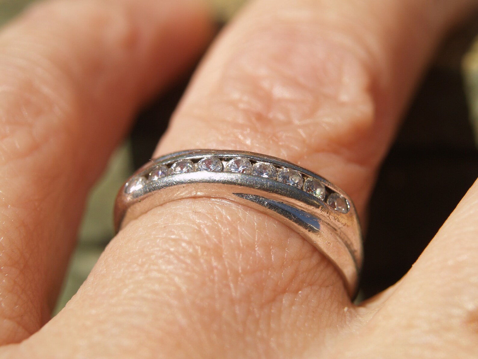 9ct White Gold Cubic Zirconia Eternity Ring. Etsy UK