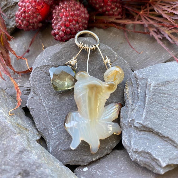 Carved Agate Goldfish Pendant With Faceted Smoky … - image 2