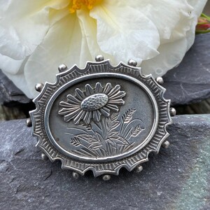 Victorian Memorial Locket Brooch In Silver.
