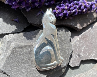Kattbrosch i sterlingsilver.