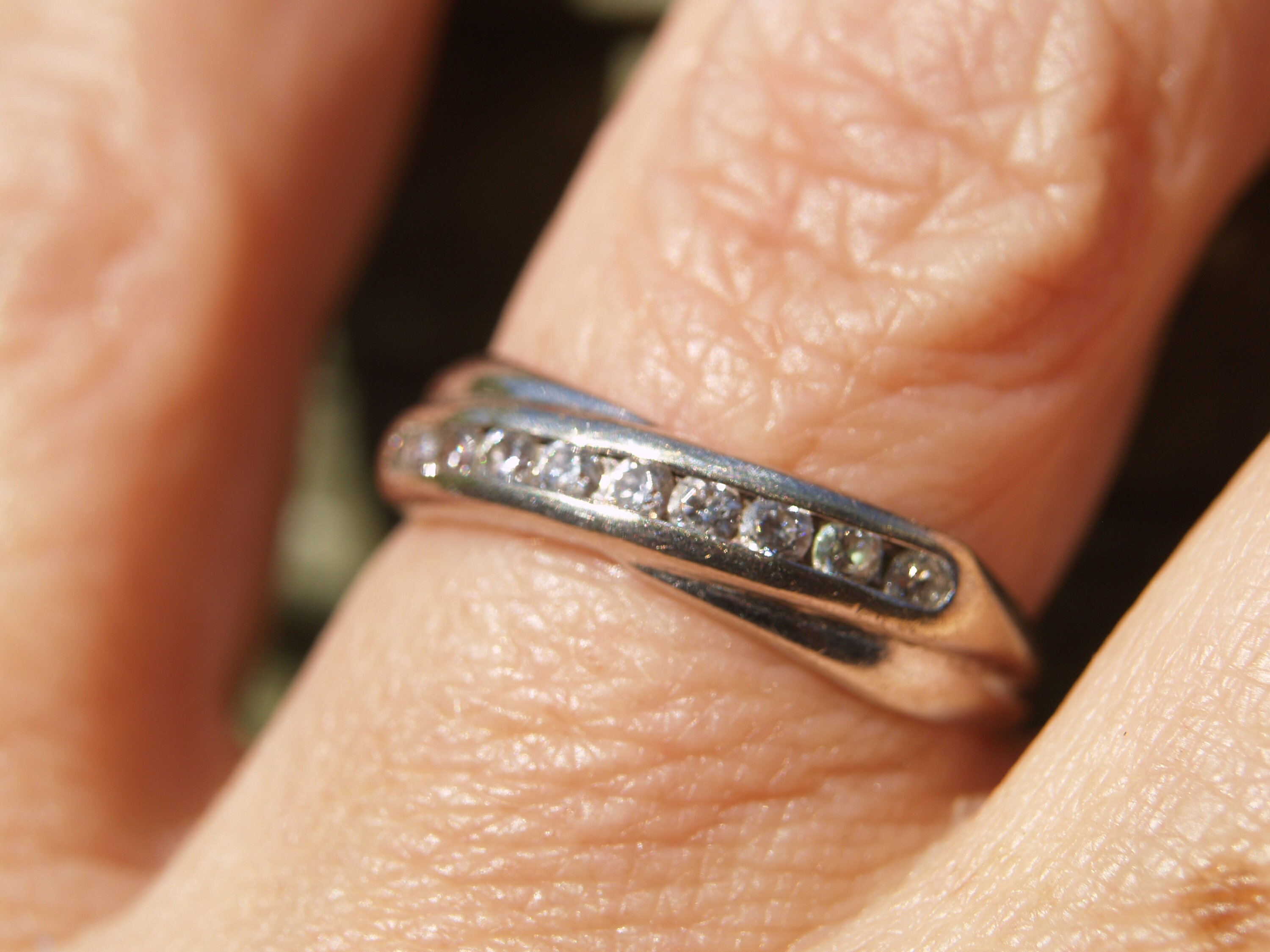 9ct White Gold Cubic Zirconia Eternity Ring. Etsy UK