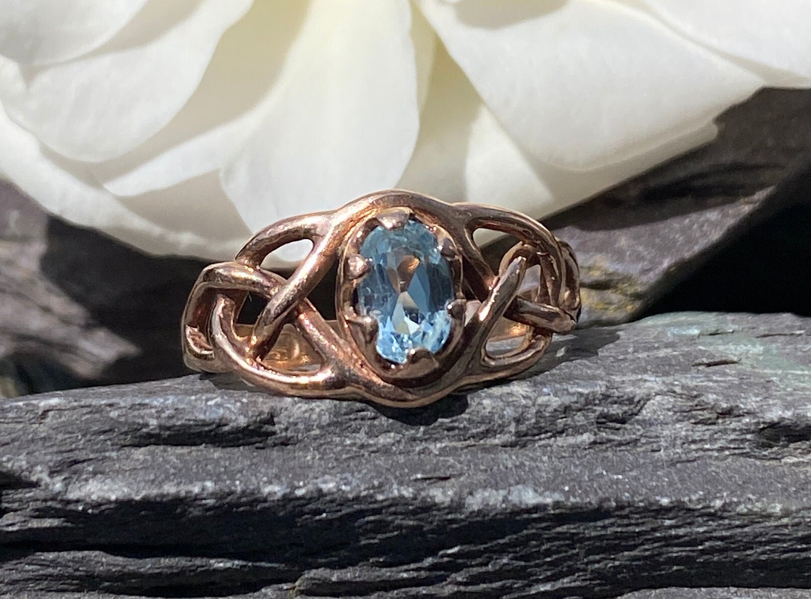 Vintage CLOGAU Aquamarine Gold Ring Boxed Size K 1/2 or 1/2 US