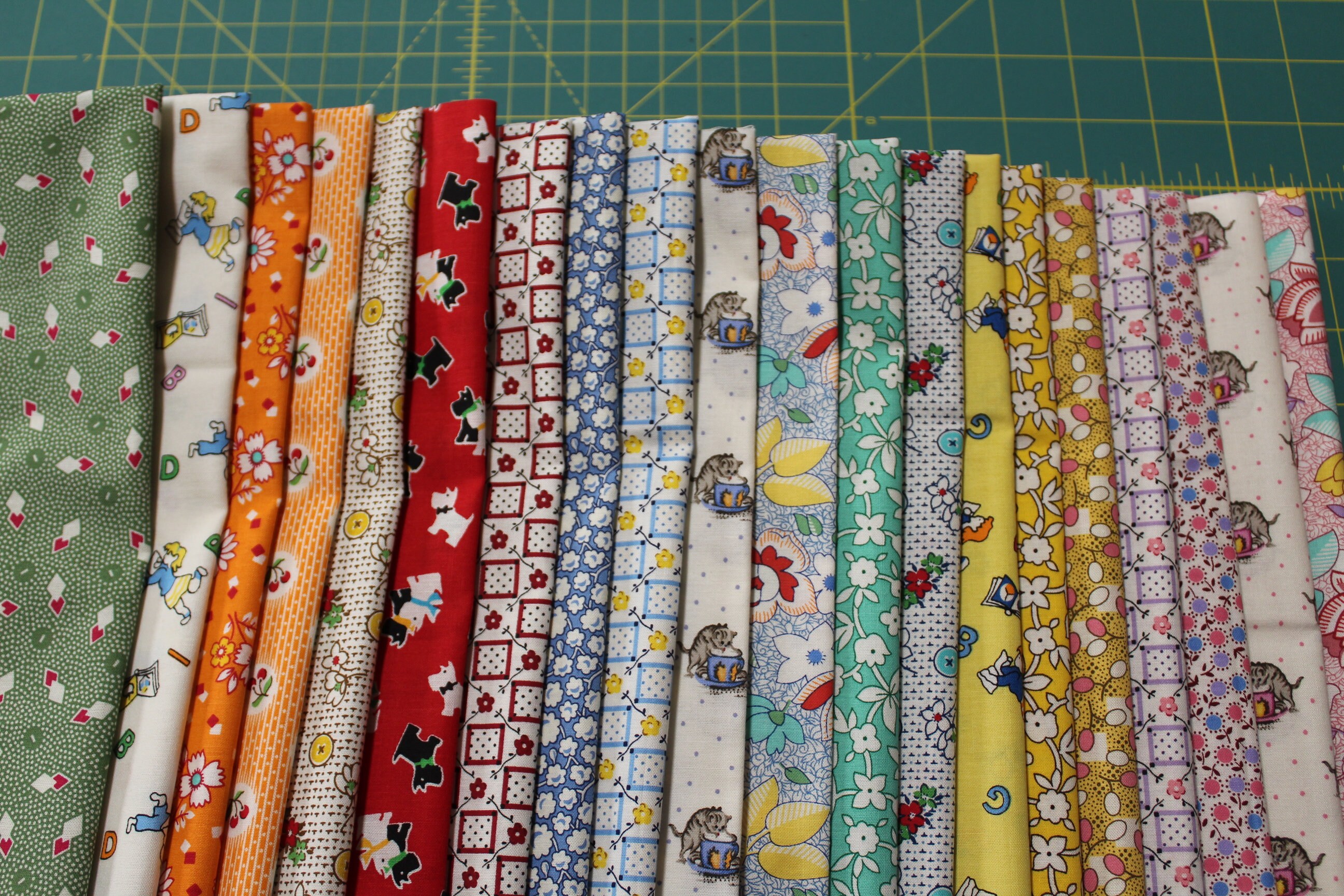 20 Aunt Grace 1930's Reproduction 100 Cotton Quilt Fabric Etsy