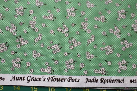 AUNT GRACE's Flower Pots Quilt Fabric By Judie Rothermel 8451-0514
