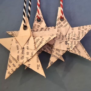 Book folding art: Stars made from old books or sheet music, hand folded and provided with an eyelet for hanging image 9