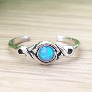 Blue Opal Toe Ring, 925 Sterling Silver, twist toe ring, twist midi ring, twist pinky ring, dainty jewellery, adjustable toe ring, toe ring