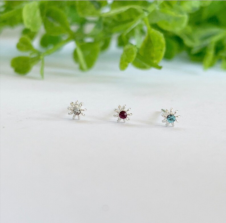 flat bottom diamond look floral jewellery Blue Flower Nose Stud body jewellery 925 sterling silver fine nose stud nose ring