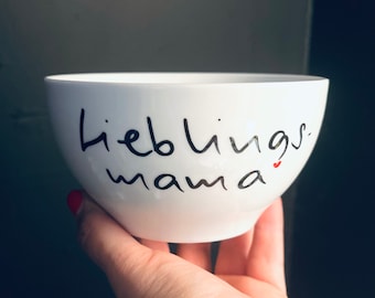 Müslischüssel mit Lieblingsmama, Mama