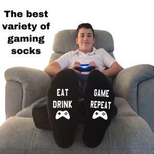 The BEST variety of Gaming socks for boys or girls. Variety of designs all sizes. Gamer socks for teenage and adult. Click here to explore..
