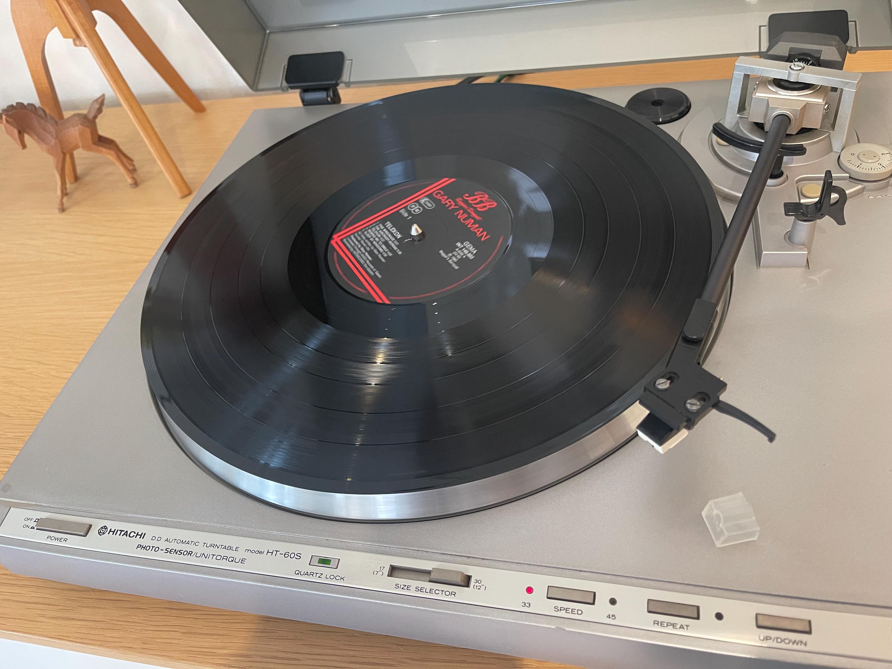 Hitachi Ht-60s Vintage Hifi Auto-return Turntable Record Hitachi Ht-60s Vintage Hifi Auto-return Turntable Record