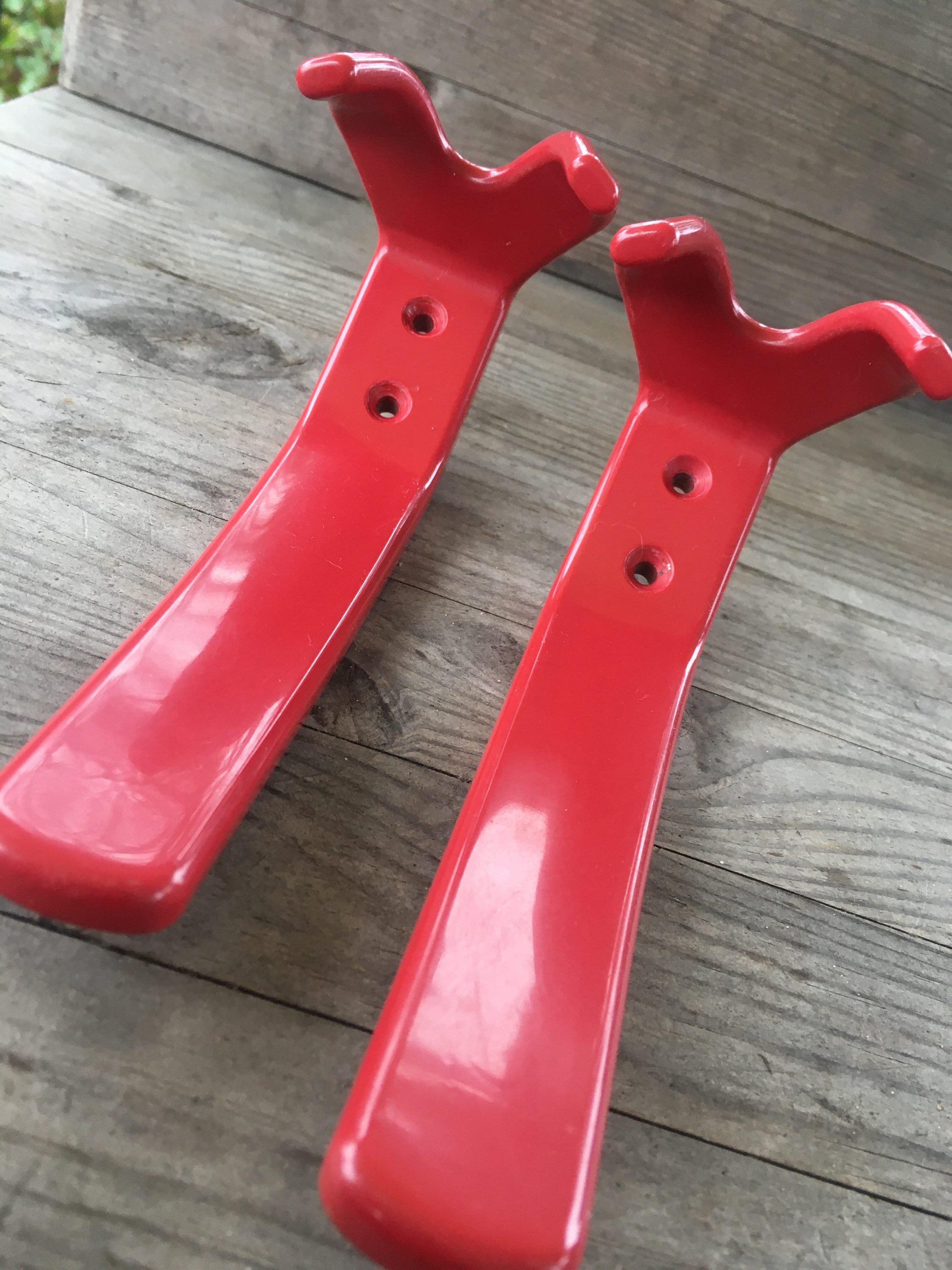 red vintage hooks 70s, coat hooks, hooks 70s plastic hooks, hooks, wardrobe vintage siro