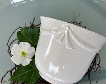 Planter D 14.5 cm ceramic 2261 white, decoration,