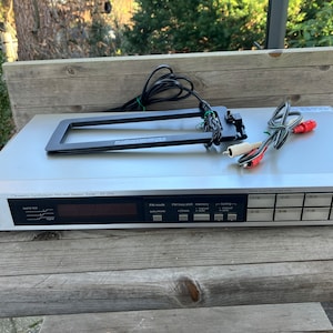 Technics Stereo Synthesizer FM/AM Tuner ST-Z55 Vintage Hifi