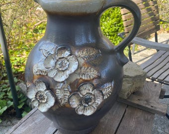Large floor vase Dümler & Breiden 081/40 relief decoration flowers beige brown vintage Made in Germany
