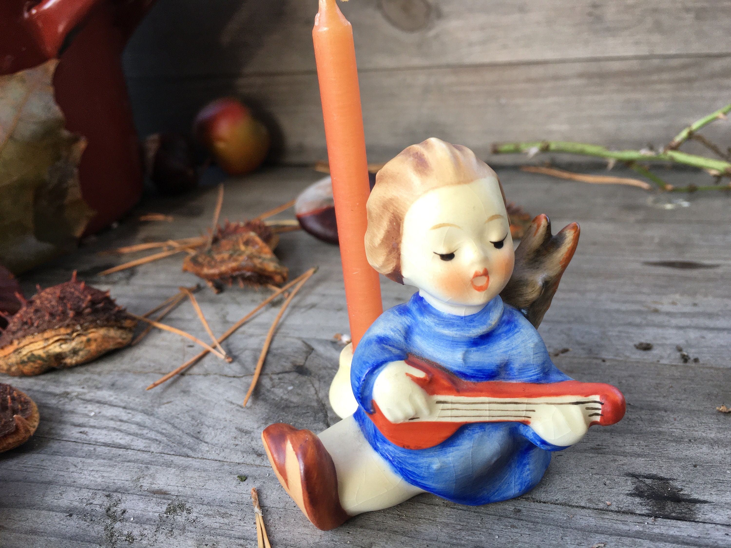 Figurine Goebel ange bougeoir 12 cm de haut. Excellent état