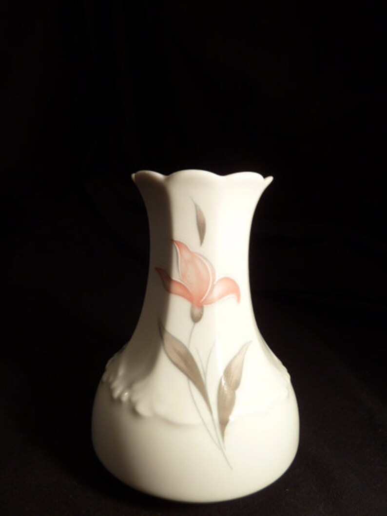 Vase/Blumenvase/Porzellan/ floral/Mitterteich / Bild 1