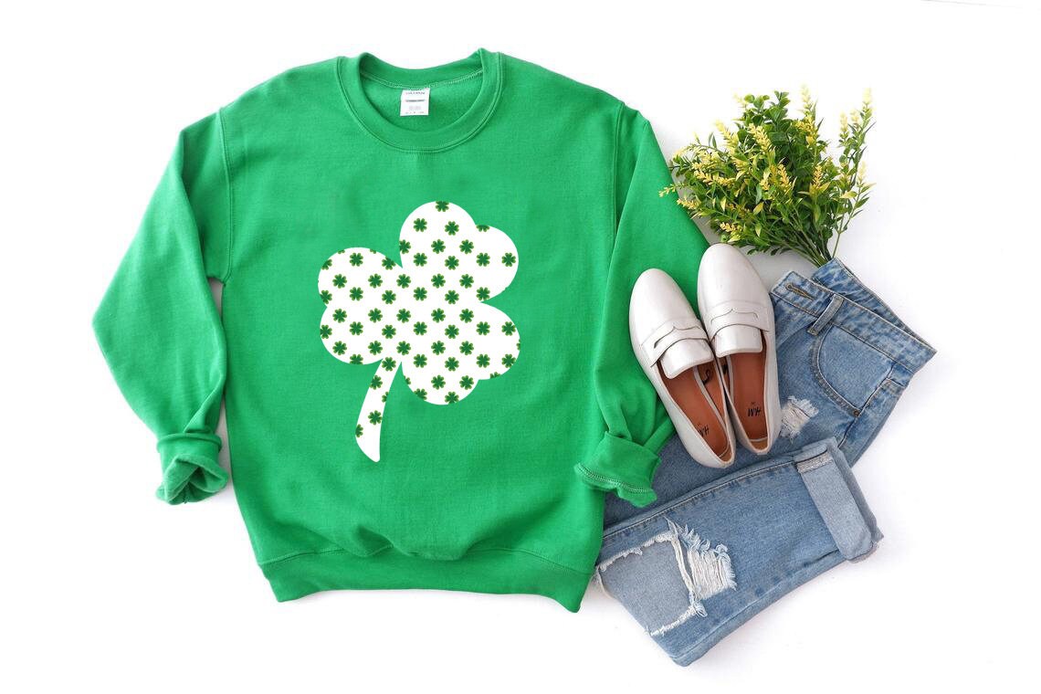 Huge Green St. Patrick's Day Shamrock Pullover Hoodie - Classic Fit