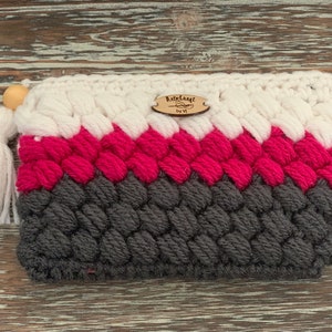 Cosmetic pouch, zippered pouch, coin purse, credit card pouch