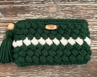 Forest Green Bag, Coin Purse, cosmetic bag, crochet small pouch, zippered pouch, credit cards purse