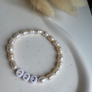 Muschelarmband |  Engelszahl | personalisierte Armbänder | Zahlen | Muscheln | handgemacht | Perlenarmband | positiv minds