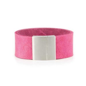 Rosa Lederarmband Für Frauen Handgemacht Weich - Manschette Handgemacht Armband - Für Sie - Für Damen - Edelstahl Magnetverschluss