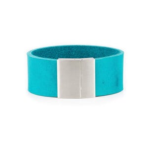 Turquoise Leather Bracelet For Guys Soft Handmade - Cuff Handmade Wristband - Boyfriend - For Men - Stainless Steel Clasp Magnetic
