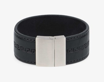 Black Leather Cuff Bracelet - Leather Bracelet for Men - Black Leather Bracelet - Magnetic Clasp Bracelet - Full Grain Leather Bracelet Man