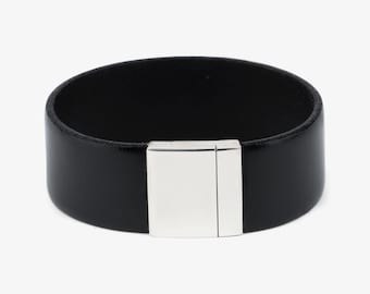 Mens Leather Bracelet - Mens Black Bracelet - Husband Gift - Men Jewelry - Cuff Bracelet Men - Magnetic Clasp Bracelet