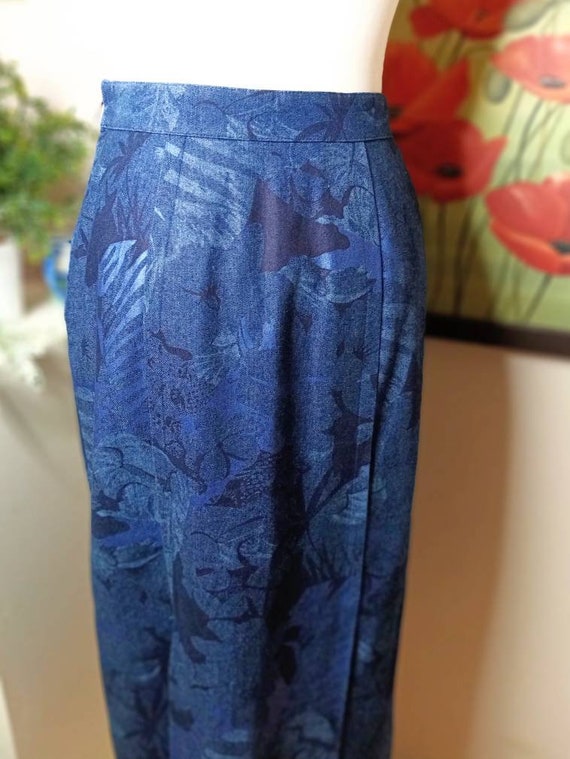 Blue Fitted Floral Pencil Skirt From the 90s Vintage 90s Skirt With Hidden Front Pockets Retro German Long Skirt Vintage Clothes Etsy Canada