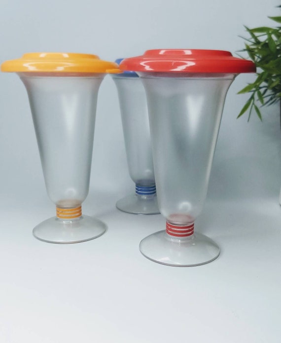 Vintage Tupperware Set of 4 Tall Parfait Glasses, 3 Lidded Glasses and One  Without a Lid 