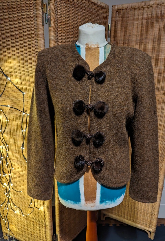 Vintage wool cardigan, made from new wool, traditi
