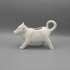 COW CREAMER Vintage Solid White Bovine Folk Art Pitcher Farmhouse Style Kitschy Home Decor 5x7.75x2.5&quot;  Collectible, Marked &quot;CreativeCo-op&quot;.