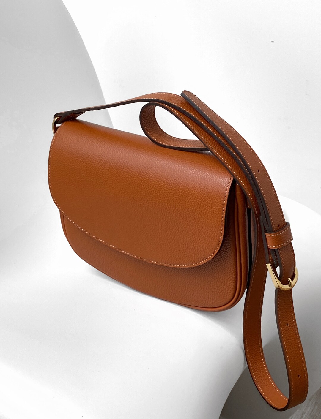 Seasonless Saddle Bag in Cognac Hued Leather Etsy