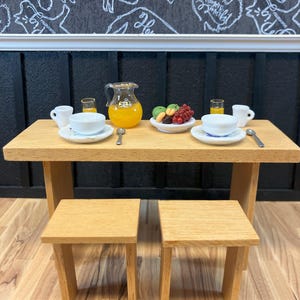 dollhouse - Kitchen Island and Stools